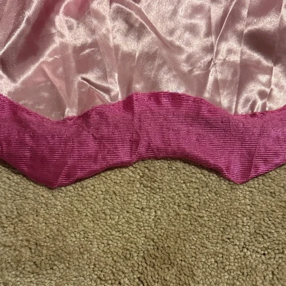 Leg Avenue Pink Princess Costume - Picture 5 of 5